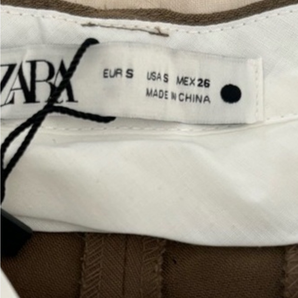 SOLD NWT Zara pleated women’s pants. - Picture 7 of 7